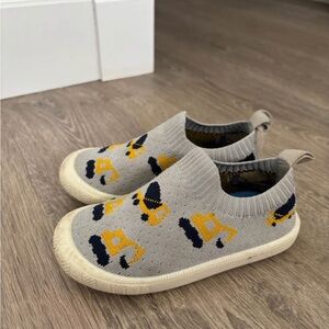 Jan & Jul knit shoes slip on - Construction Design